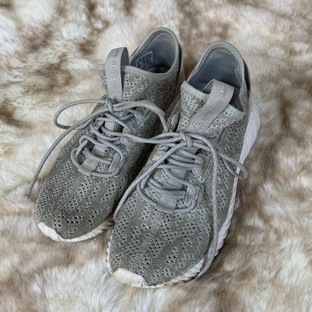 Adidas Gray Tubular Sneakers, sz. 6.5